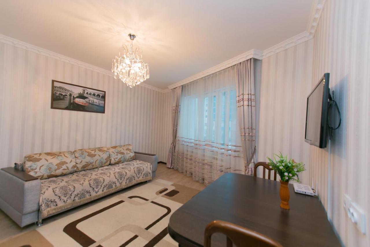 Cozy Apartment On Sarayshyq Street 5E 아스타나 외부 사진