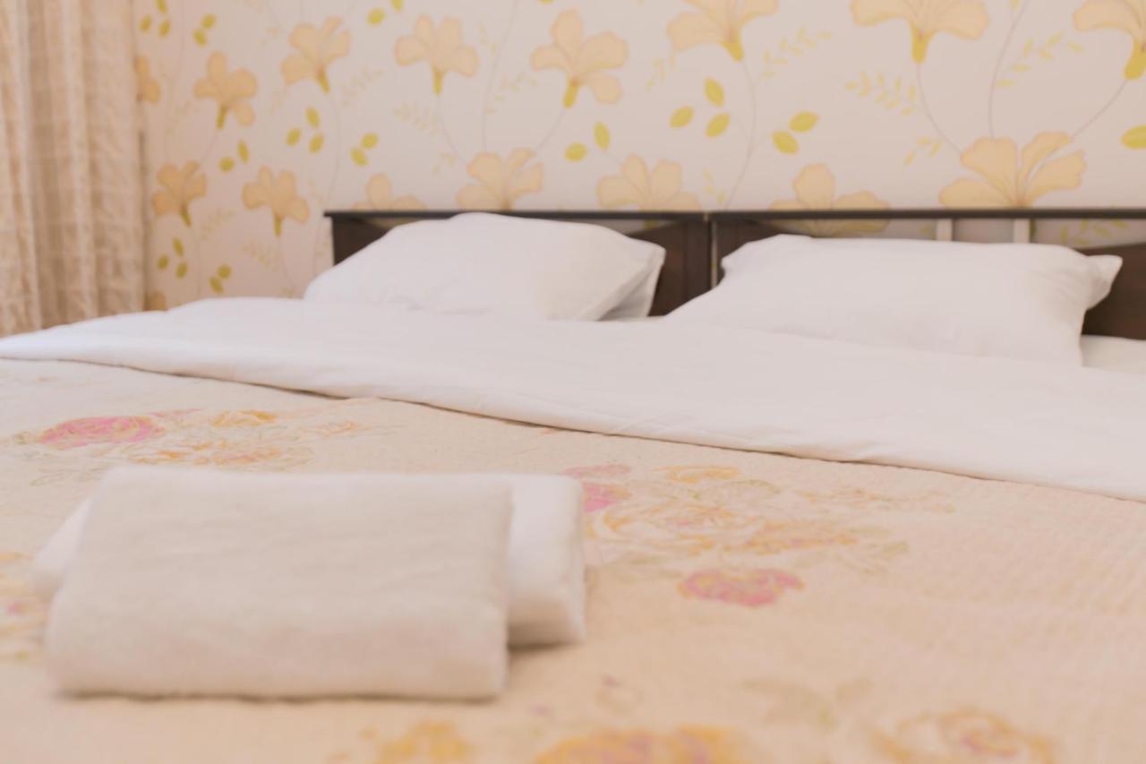 Cozy Apartment On Sarayshyq Street 5E 아스타나 외부 사진
